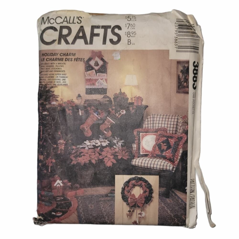 McCall's Crafts Sewing Pattern 3883 Christmas Decorations UNCUT Wreath Stockings